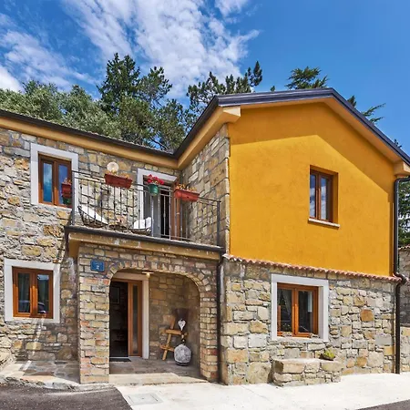 2 Bedroom Awesome In Holiday home Zarecje